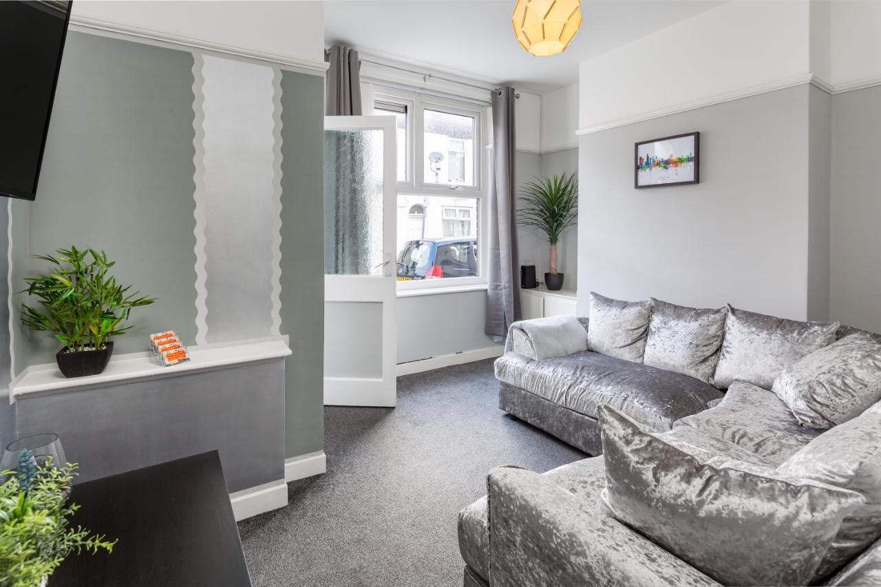 Comfortable Liverpool Townhouse - Free Parking מראה חיצוני תמונה