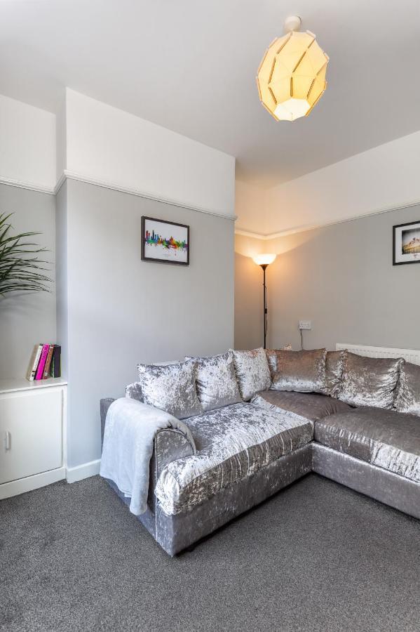 Comfortable Liverpool Townhouse - Free Parking מראה חיצוני תמונה