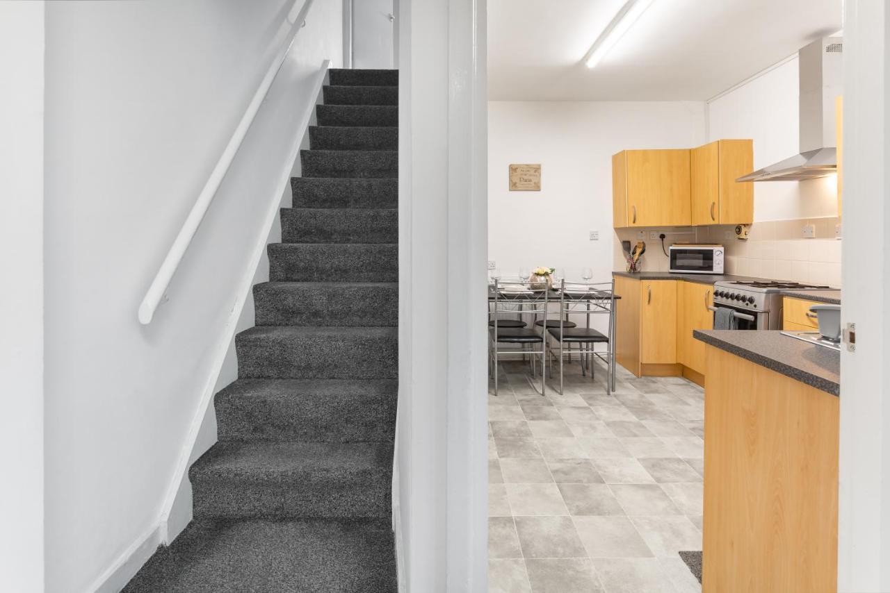 Comfortable Liverpool Townhouse - Free Parking מראה חיצוני תמונה